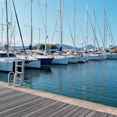Apartment Marina Di Holiday *